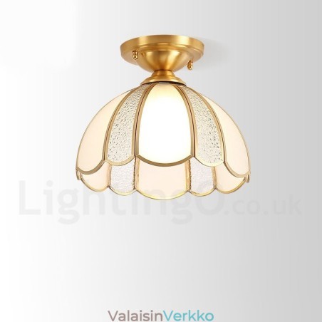 Pure Brass Rustic Lodge Nordic Style uppoasennettava kattovalaisin lasivarjostimella Pure Brass Rustic Lodge Nordic Style uppoasennettava kattovalaisin lasivarjostimella