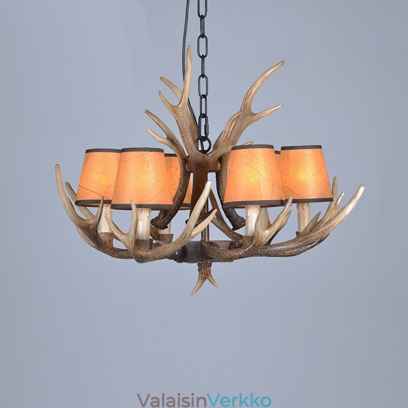 6 Vaalea maalaismainen taiteellinen Retro Antler Antler kattokruunu varjostimilla