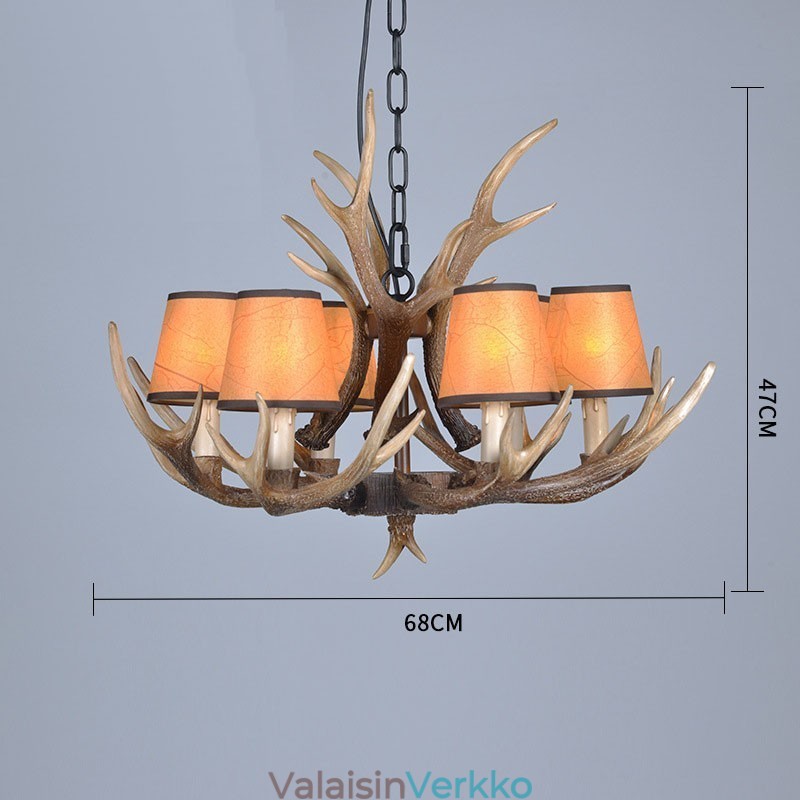 6 Vaalea maalaismainen taiteellinen Retro Antler Antler kattokruunu varjostimilla