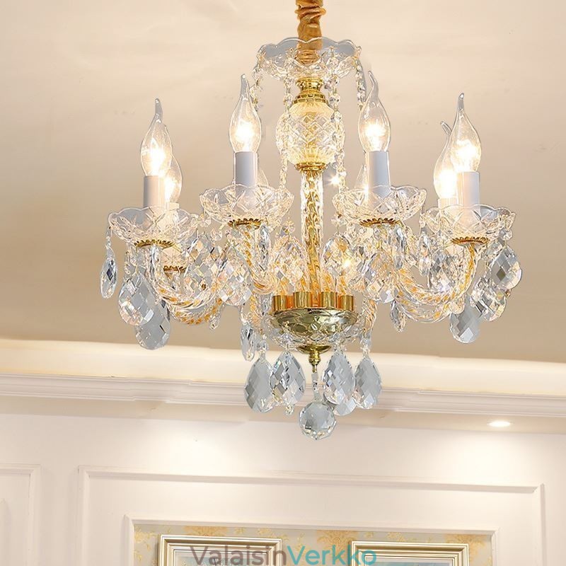Eurooppalainen kirkas kristallikruunu lasilamppurunko 8 valoa kultainen kattolamppu