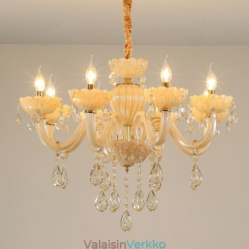 Silmiä hivelevä kristallikruunu eurooppalainen konjakkivärinen kattolamppu lasirunko 8 valoa