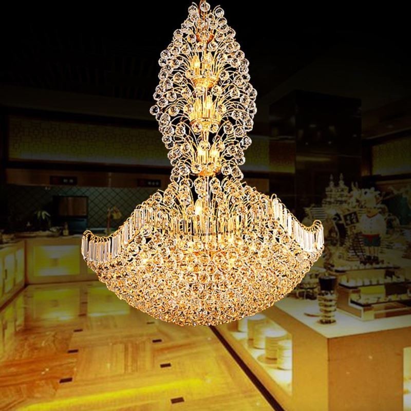European Crystal Empire -kattokruunu, suuri kullanvärinen riippuvalaisin