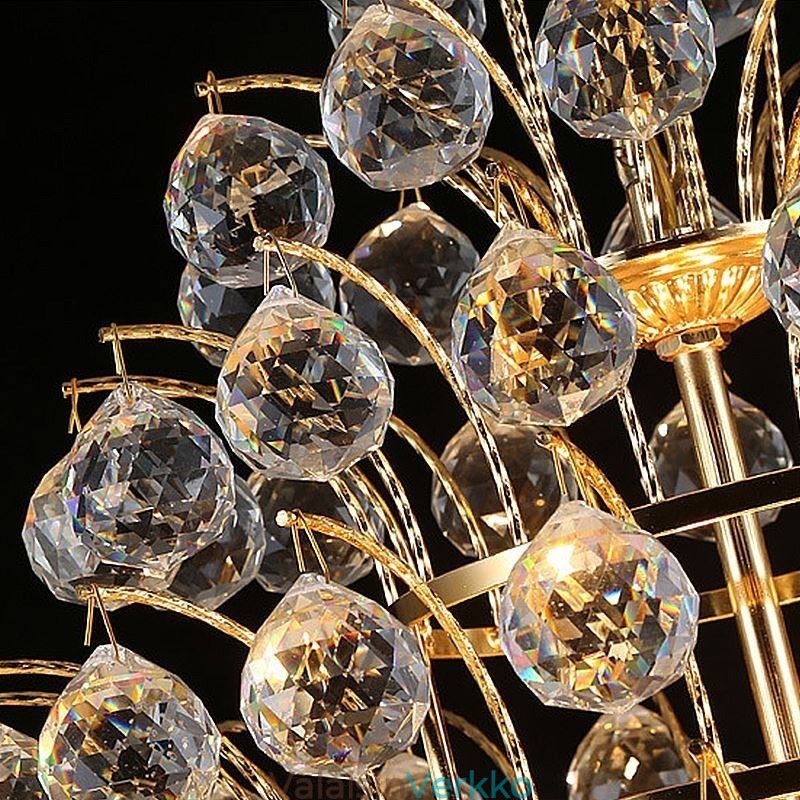 Nykyaikainen Crystal Empire Kattokruunu Kultavärinen Riippuvalaisin Lotus