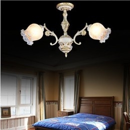 Valkoinen Three Lights European Retro Classic