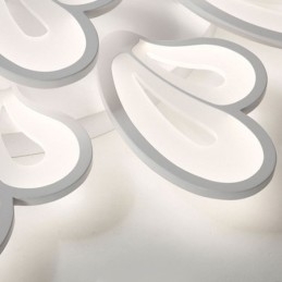 Moderni yksinkertainen uppoasennettava akryyliterälehden muotoinen kattovalaisin