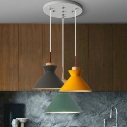 Pohjoismainen Macaron Island 3 valoriippuvalaisin Simple Iron Arti Three Lights