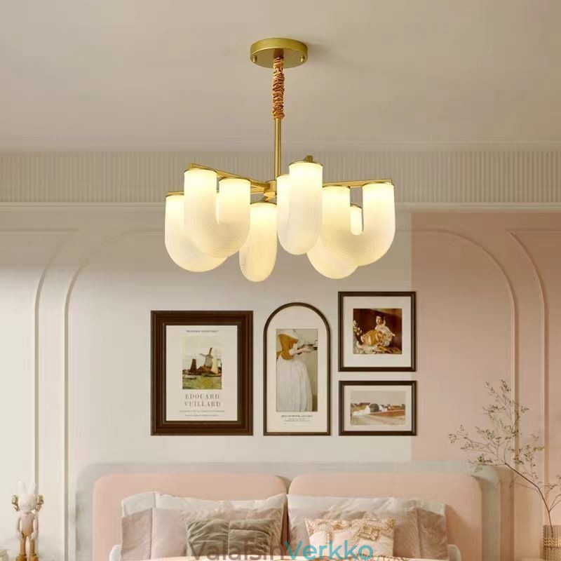 U-muotoinen kattokruunu ranskalainen kermanvärinen riippuvalaisin