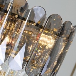 Kristalliriippuvainen kattovalaisin