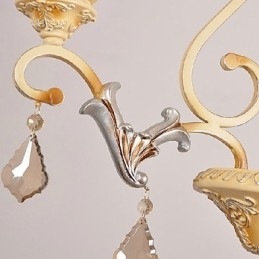 Perinteinen klassinen kristallimaalaus kattokruunu