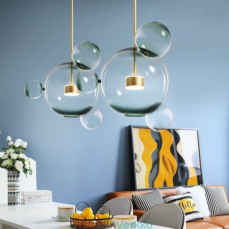 Riippuvalaisin lasikuplakattoon vaalea gradienttivihreä lamppu
