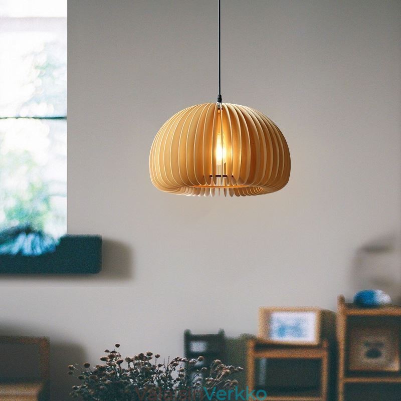 Retro-tyylinen riippuvalaisin Basswood Pumpkin -riippuvalaisin