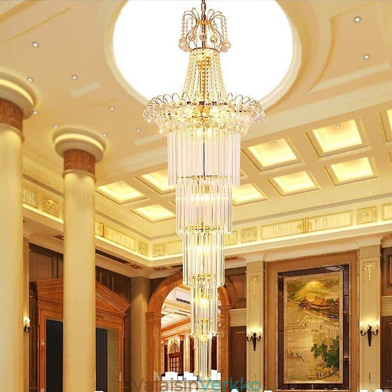 Tyylikäs pitkä riipus kristallikruunu