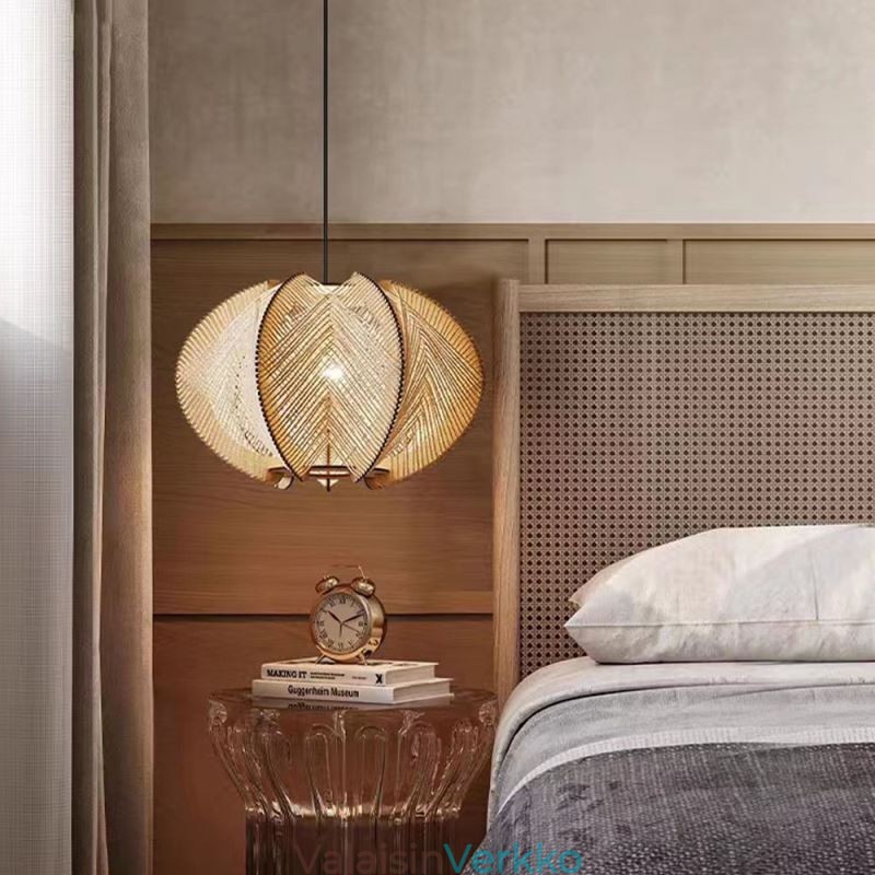 Pohjoismainen kattovalaisin Retro Wabi Sabi -tyylinen käsintehty massiivipuinen kattovalaisin