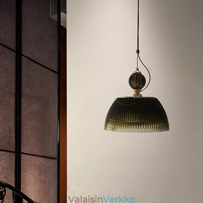 Laskostettu hame-riippuvalaisin Moderni minimalistinen takorautainen pieni kattovalaisin