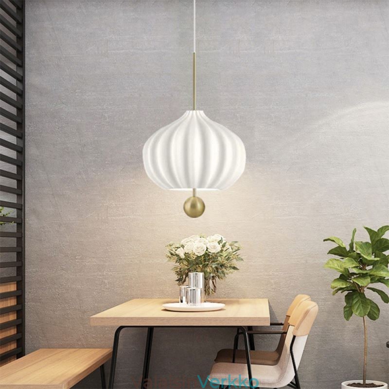 Moderni valkoinen lasiriippuvalaisin pallon muotoinen minimalistinen kattovalaisin