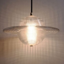 Moderni lasiriippuvainen valomuotoinen kattovalaisin