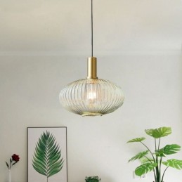 Moderni riippuvalaisin Yksi kevyt lasiriippuvalaisinsaari