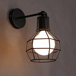 Muinaisten tapojen palauttaminen on vanha katuvalaisin parvekkeen eteinen takorautainen potin seinävalaisin