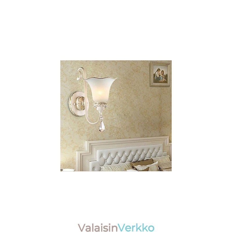 Eurooppatyyppinen muinaisia tapoja restauroiva takorautainen makuuhuoneen seinävalaisin