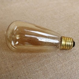 Parvi teollisuusvarasto Luova olohuone Parveke Tuuli Rauhallinen Nostalginen Retro Pastoraalinen Portaikko Seinävalaisin