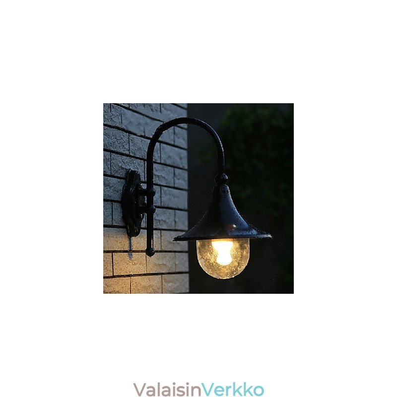 Perinteiset klassiset metalliset ulkoseinävalot