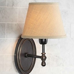 Maaseudun pohjoismainen entisöinti muinaisia tapoja Lämmin kangasseinälamppu