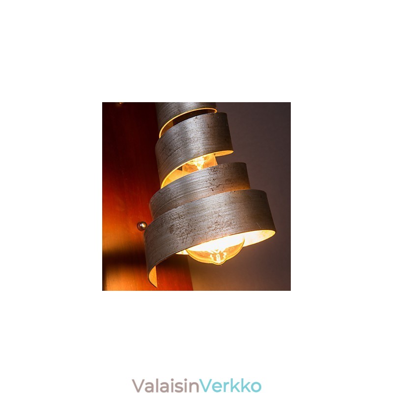 Antiikkipuiset seinävalaisimet 1 valo