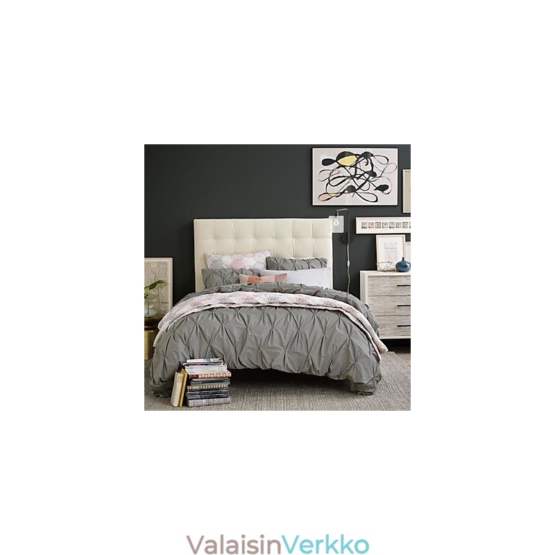 Moderni seinävalaisin lasirummun varjostimella