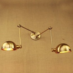 Uusi pronssinen nostalginen moderni maaseudun maaseutu käytävän olohuone lämmin valopäällinen pitkä käsivarsi rautaseina