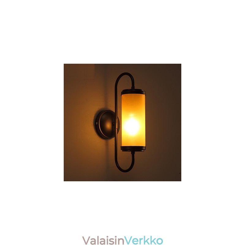 Sopimuksen mukainen ja nykyaikainen amerikkalainen maa, joka restauroi muinaisia tapoja kynttilänjalka-seinävalaisimet