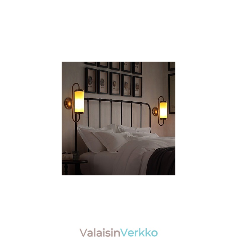 Sopimuksen mukainen ja nykyaikainen amerikkalainen maa, joka restauroi muinaisia tapoja kynttilänjalka-seinävalaisimet