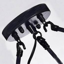 Perinteinen klassinen kristallimaalaus metalliin uppoteline