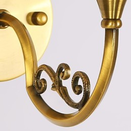 Klassiset makuuhuoneen seinävalaisimet Yksinkertainen metalli Olohuoneen seinälamppu Baari Kahvila Eteinen Parveke Seinävalaisin