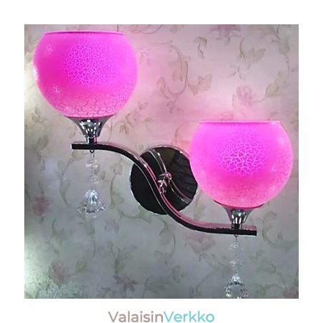 Eurooppa-tyyppi Tyylikäs Archaize-hotellin sängyn vieressä oleva seinävalaisin