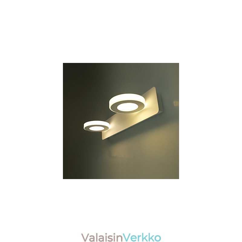 Kylpyhuoneen valaistus moderni nykyaikainen metalli