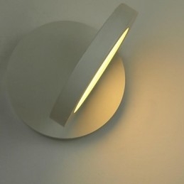 Seinävalaisimet modernia nykymetallia