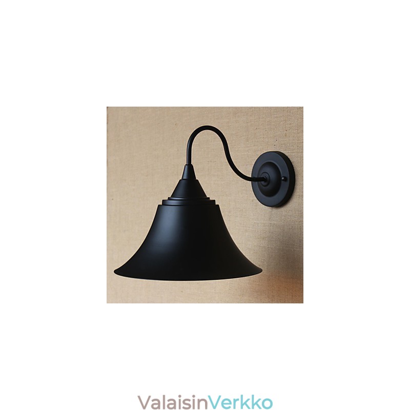 American Country Creative Personality Simple Vaatekauppa Rautainen musta sarvi koristeellinen seinävalaisin