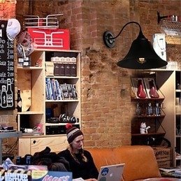 Suunnittelija Duds Loft Style Ancient Black Iron Cap seinävalaisin