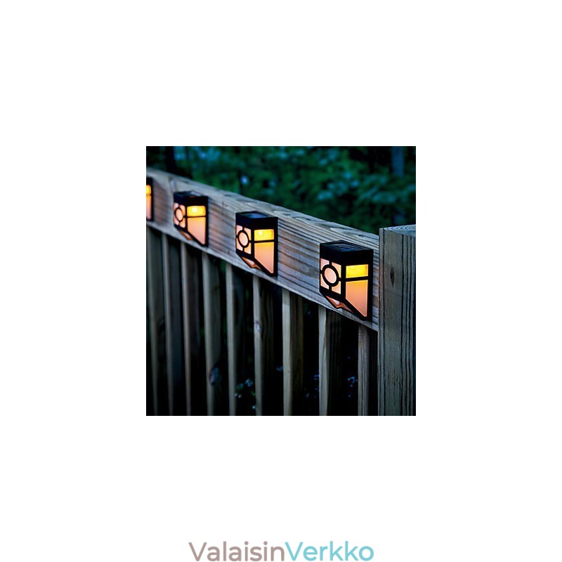 Lämmin keltainen aurinkoenergialla toimiva seinäteline 2 lyhtyvalaisin