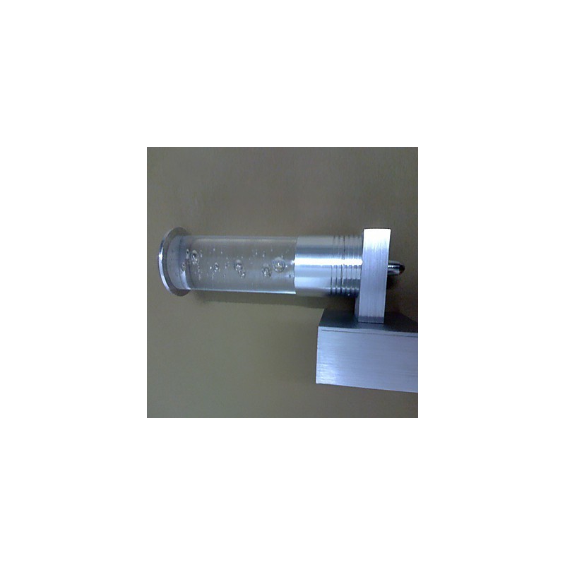 Seinävalaisimet modernia nykymetallia