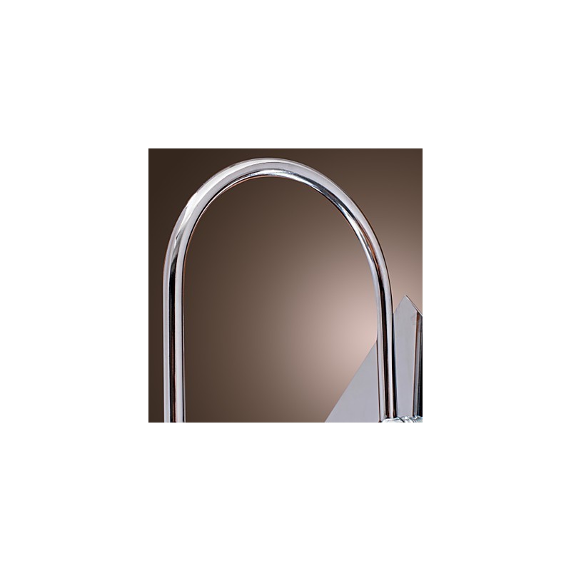 Seinävalaisin tyylikkäällä kristallipisaralla