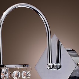 Seinävalaisin tyylikkäällä kristallipisaralla