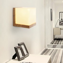Moderni Contemporary Country Light Seinävalaisin Seinävalaisin