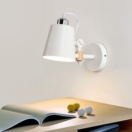 Moderni nykyaikainen ominaisuus Ambient Light -seinävalaisimet