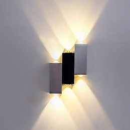 Moderni nykyaikainen harjattu ominaisuus Ambient Lightin uppoasennusseinävalaisimiin