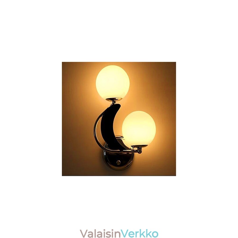 Moderni ja nykyaikainen hopeinen ominaisuus Ambient Light -seinävalaisimiin