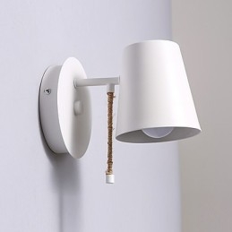 Moderni nykyaikainen ominaisuus Ambient Light -seinävalaisimet