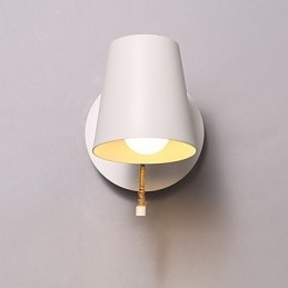 Moderni nykyaikainen ominaisuus Ambient Light -seinävalaisimet