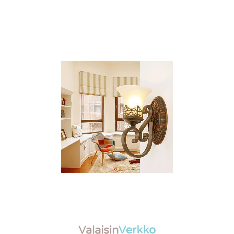 Moderni nykyaikainen sähköpinnoitettu ominaisuus Ambient Light -seinävalaisimiin