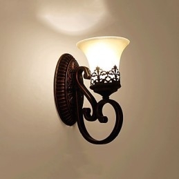 Moderni nykyaikainen sähköpinnoitettu ominaisuus Ambient Light -seinävalaisimiin